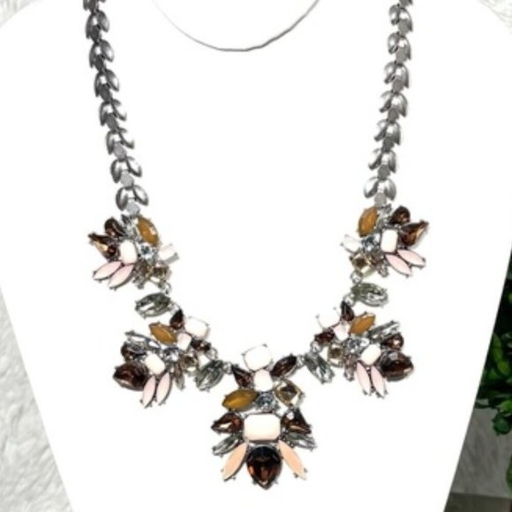 Multi Color Rhinestones Crystals Fan Cluster Statement Necklace